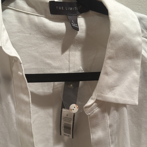 NWT The Limited White Button-Up Blouse with Ruffled Sleeves Large - Picture 3 of 5